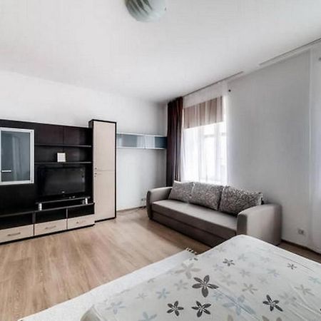 Apartment In The Center Of "Opera" リヴィウ エクステリア 写真
